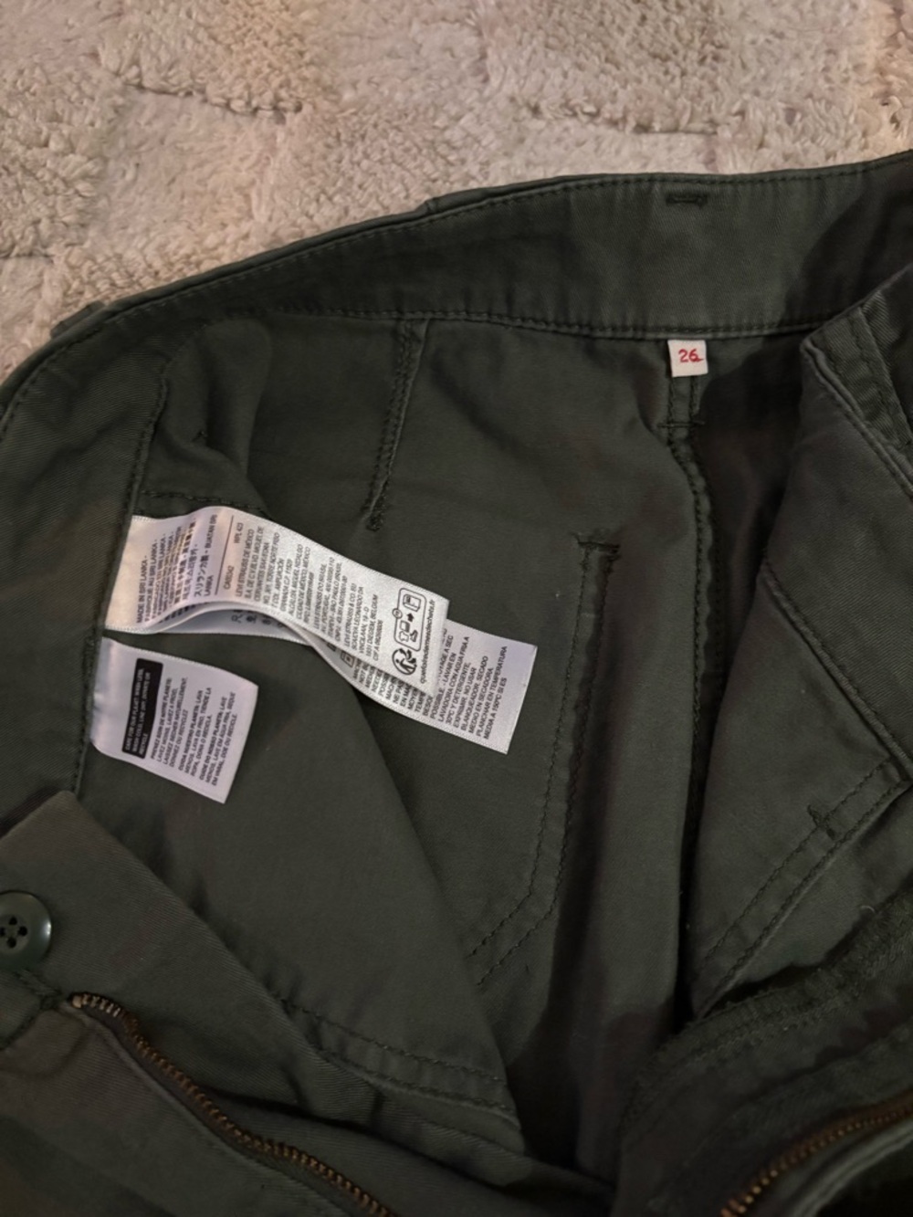 Levi's Olive Green Straight Leg Women's Pants - Picture 3 of 6
